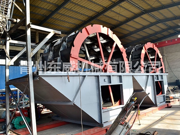 海沙洗沙機組裝現場